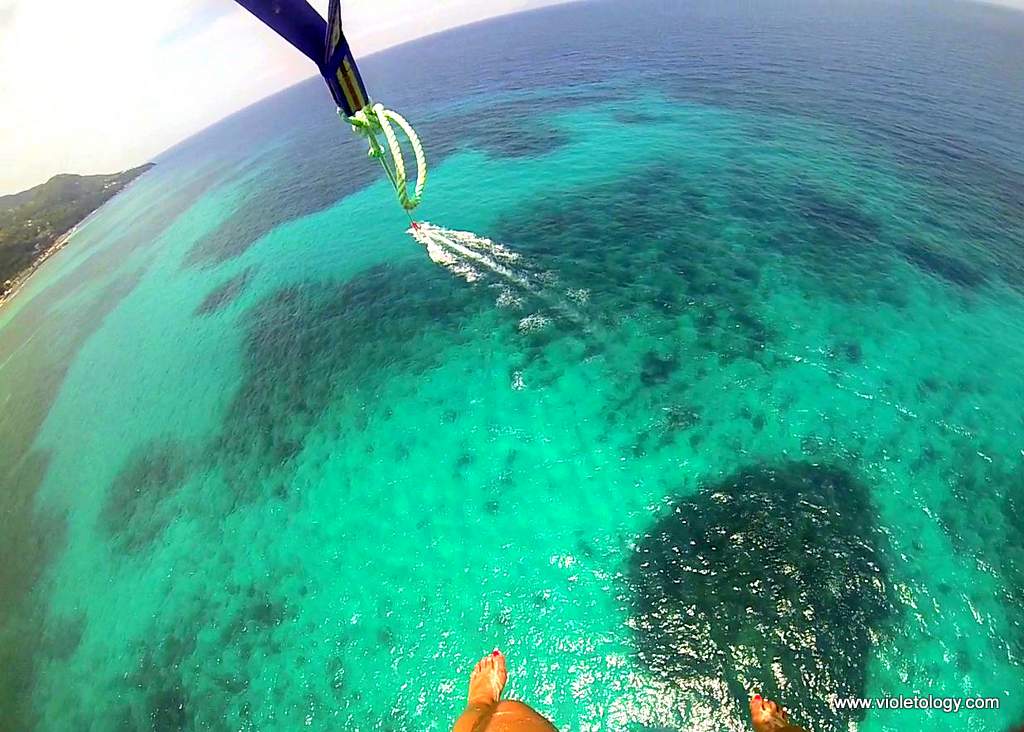 Seychelles-parasailing (6)