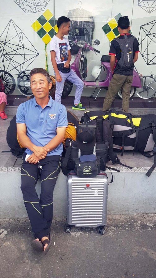 flight to sabah borneo malaysia