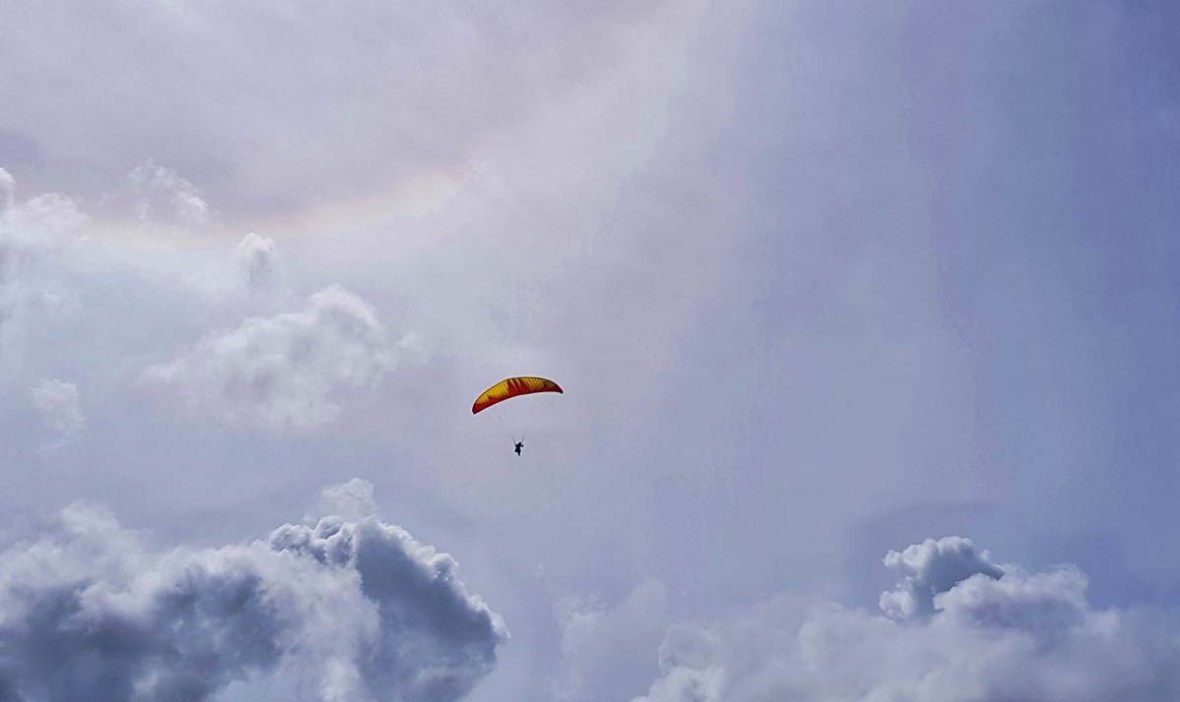 ranau sabah paraglidiing