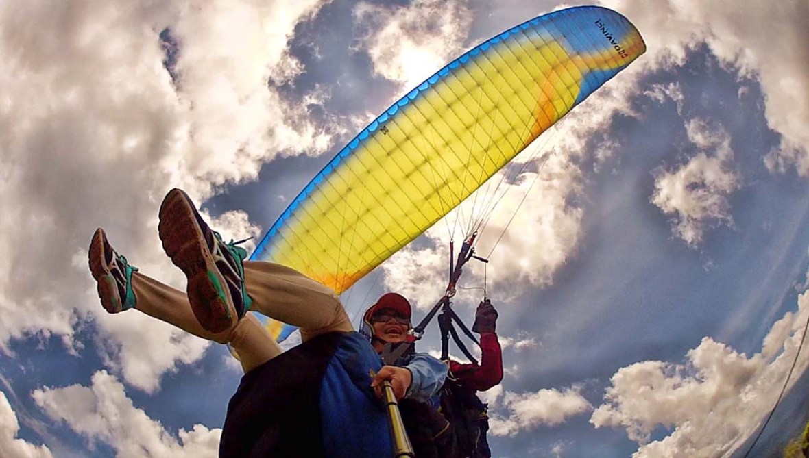 tambunan paragliding sabah malaysia